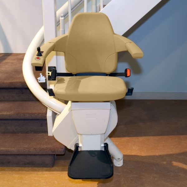 Curved Stairlift | Freecurve