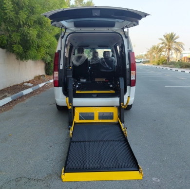 BraunAbility E-1500 Wheelchair Lift